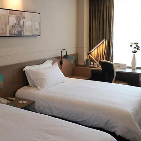 Jinjiang Inn Select Xining West Wusi Road New Hualian Square ภายนอก รูปภาพ